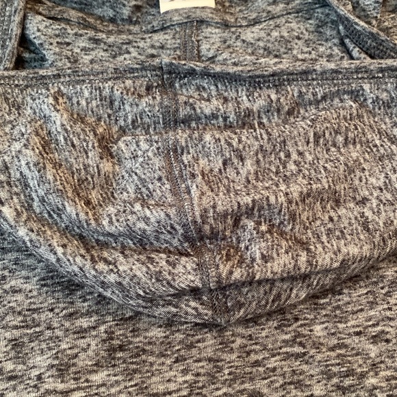 Champion - C9 burnout hooded top. Size XS - Picture 11 of 11